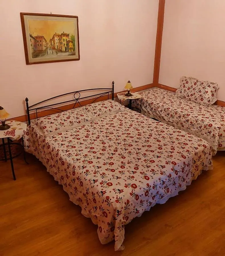 Appartamento Giallo Rio Marina Apartmán